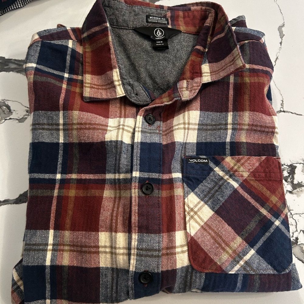 Volcom Modern Fit Checkered Shirt in Red and Cream